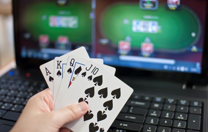 SharkyStrator Poker